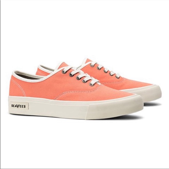 NWT Seavees Seasonal Standard Legend Sneaker Coral - Picture 1 of 10